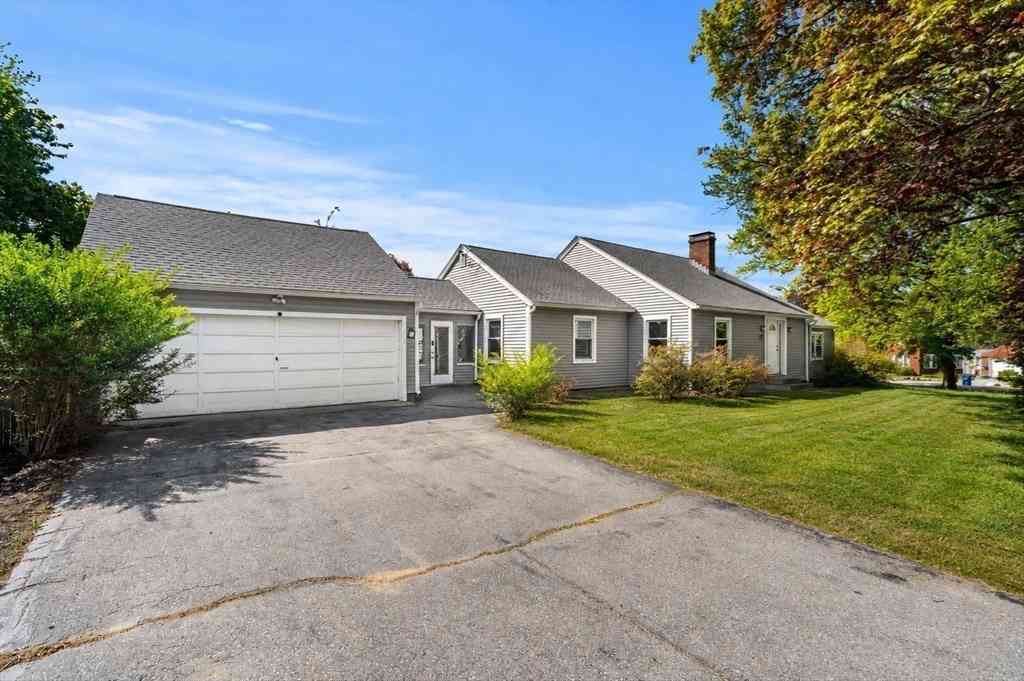 Homes For Sale - 476 Lindell<br/> Worcester County, Leominster, MA 01453