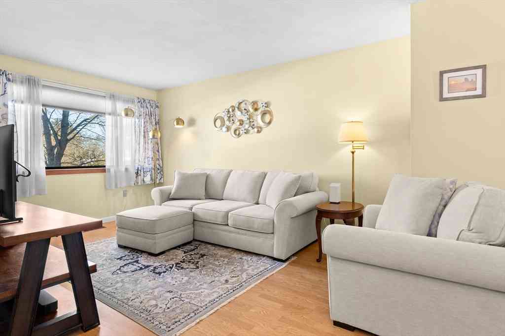 Condo For Sale - 130 Farrwood Dr #130<br/> Haverhill, MA 01835
