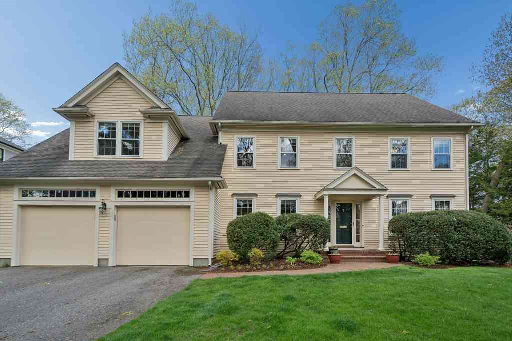 Homes For Sale - 1 Munroe Road<br/> Middlesex County, Lexington, MA 02421