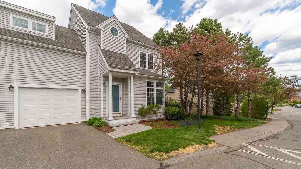 Condo For Sale - 1 New Mill Place #1<br/> Essex County, Ipswich, MA 01938