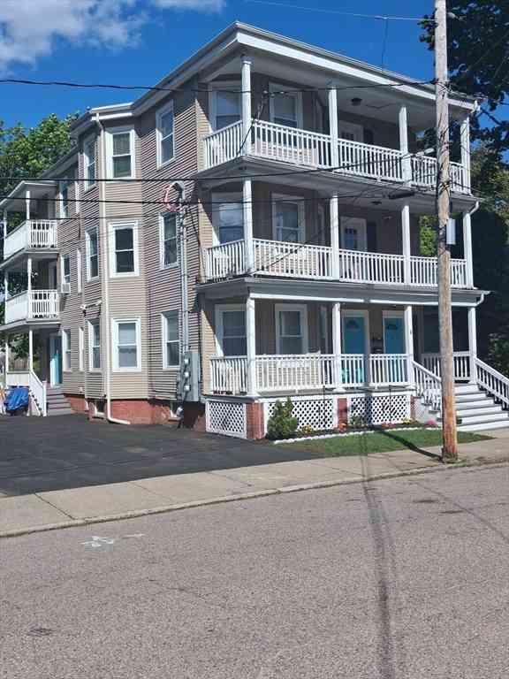 Multifamily For Rent - 4 Wolfenden St<br/> Attleboro, MA 02703