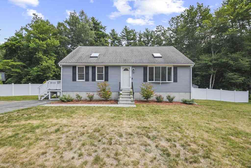 Homes For Sale - 310 Shag Bark Road<br/> Taunton, MA 02780