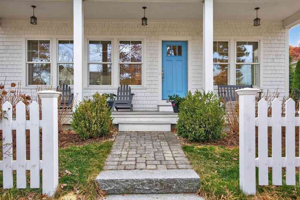 Homes For Sale - 42 Poet's Corner<br/> Plymouth, MA 02360