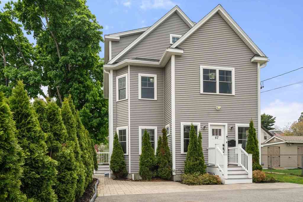 Homes For Sale - 67 Ash Street<br/> Middlesex County, Waltham, MA 02453