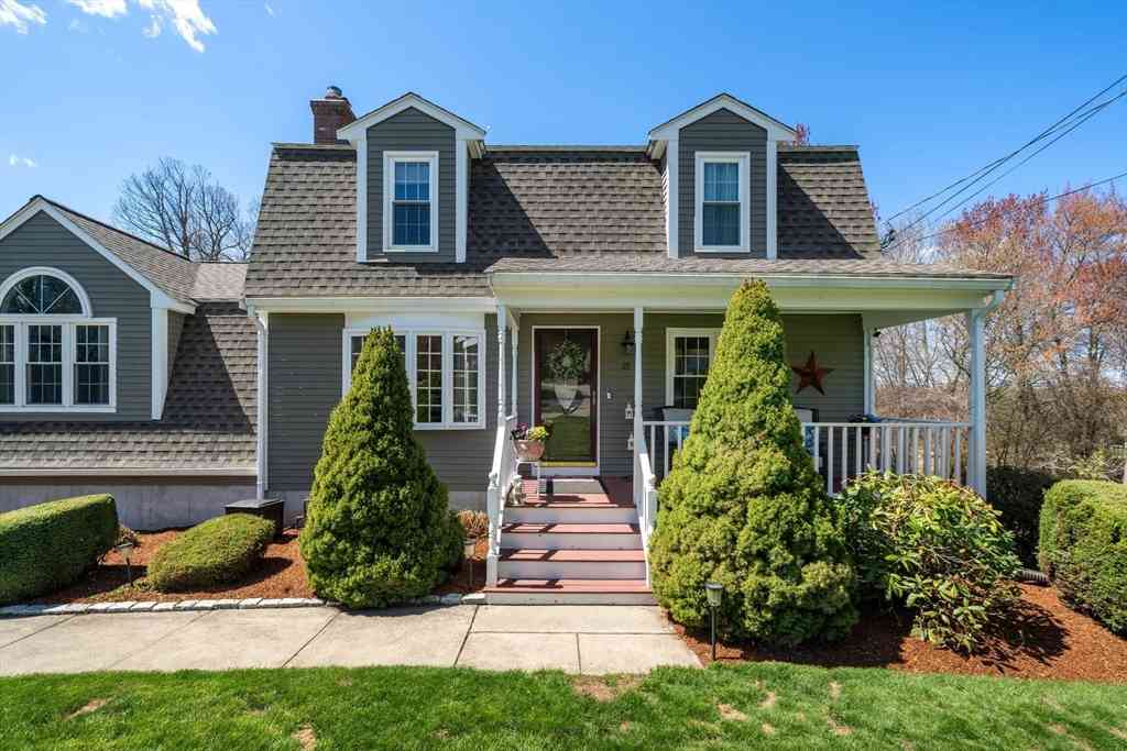 Homes For Sale - 29 S Central St<br/> Worcester County, Milford, MA 01757
