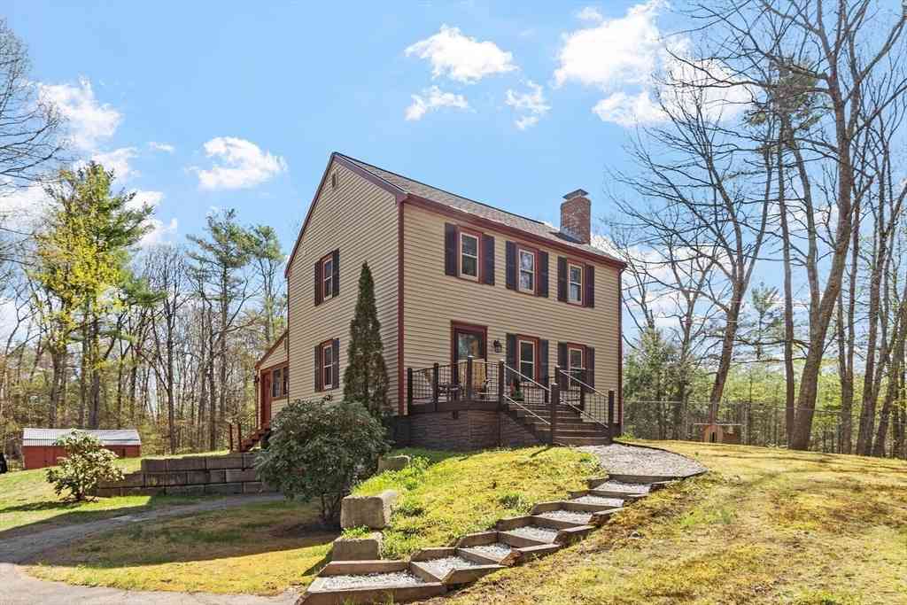 Homes For Sale - 111 Hale Rd<br/> Worcester County, Hubbardston, MA 01452