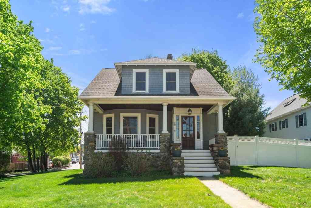 Homes For Sale - 50 Stow St<br/> Middlesex County, Waltham, MA 02453
