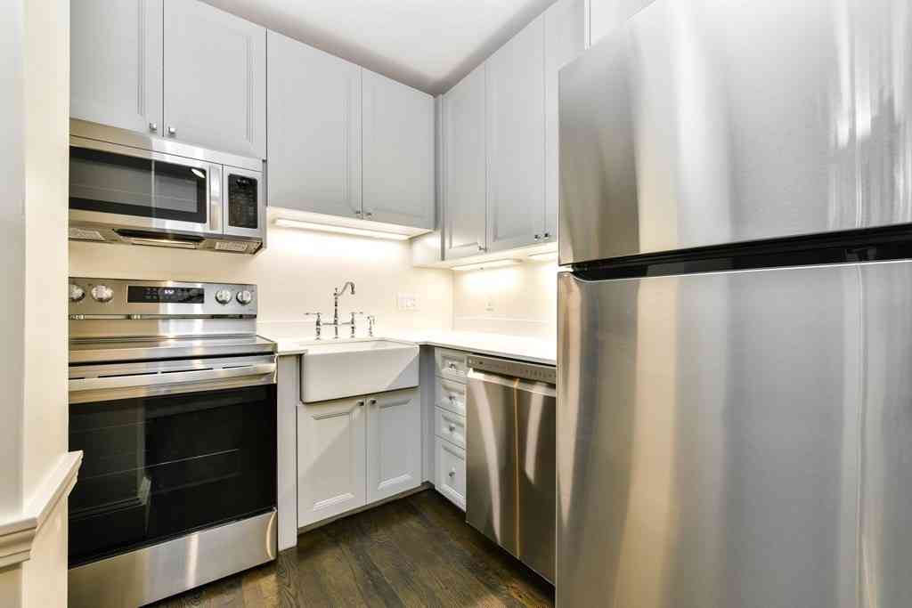 Apartment For Rent - 9 Dana St #36<br/> Cambridge, MA 02138