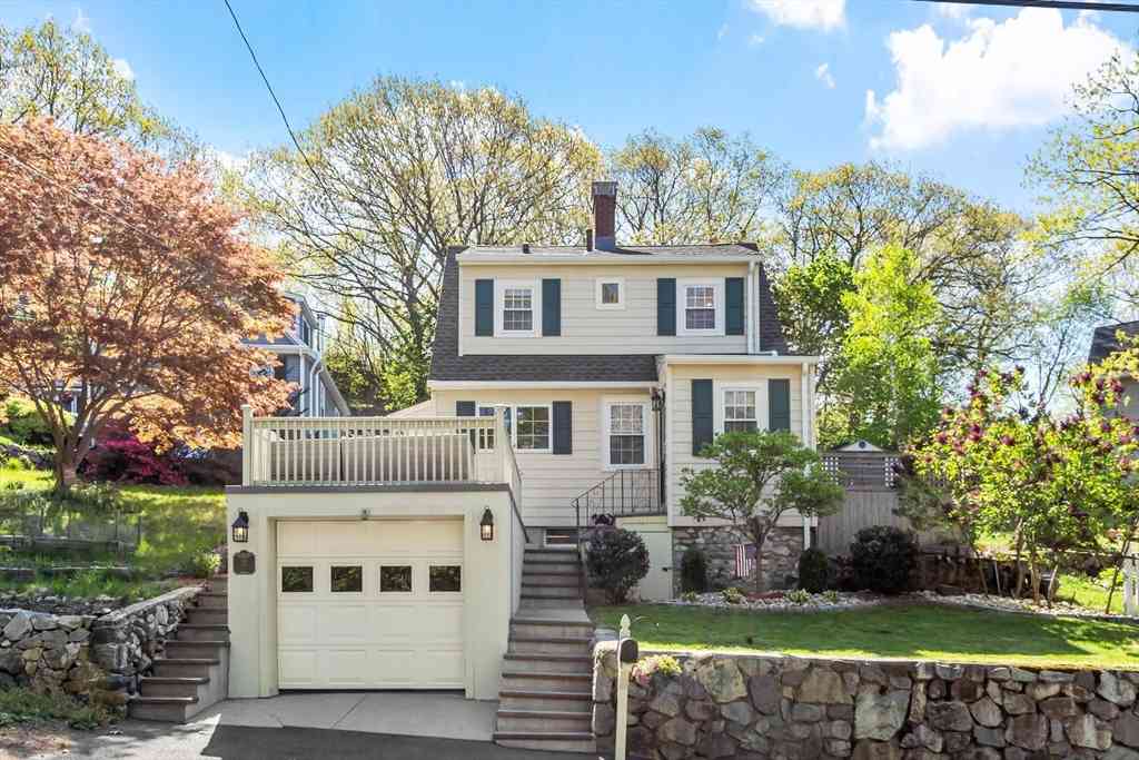 Homes For Sale - 25 Naples Road<br/> Melrose, MA 02176