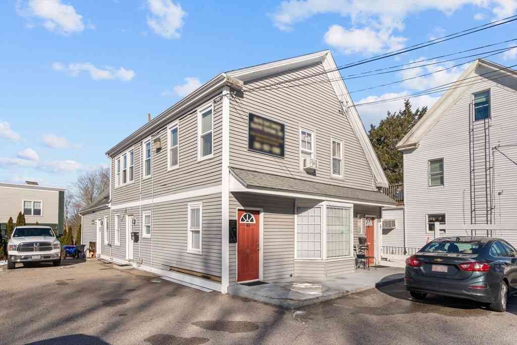Multifamily For Rent - 148 N Franklin<br/> Holbrook, MA 02343