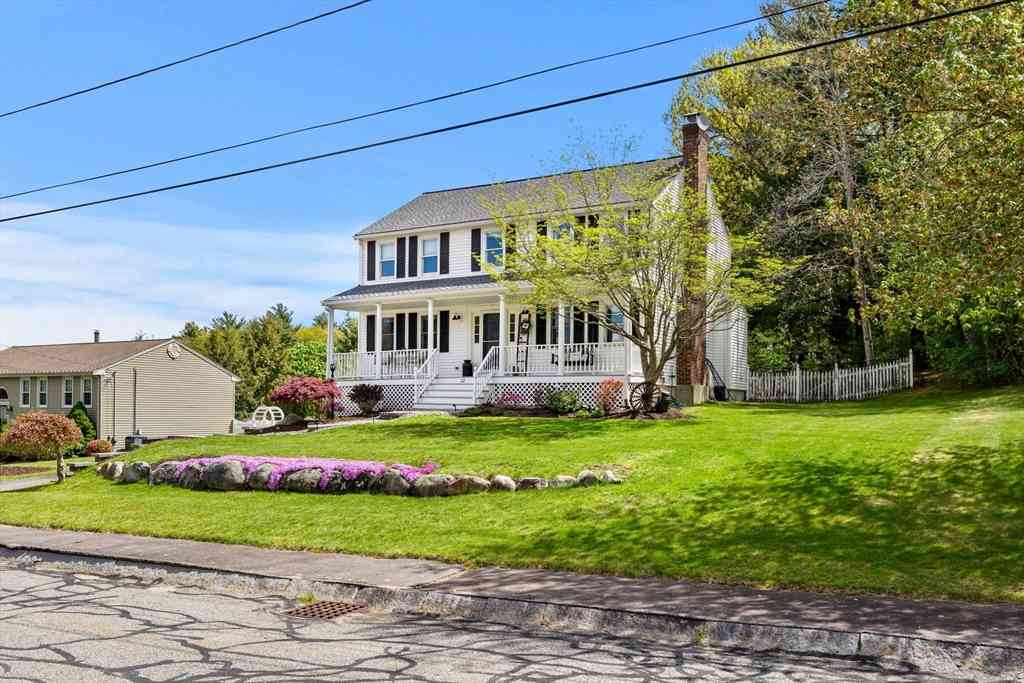 Homes For Sale - 12 Rainbow Cir<br/> Plymouth County, Bridgewater, MA 02324