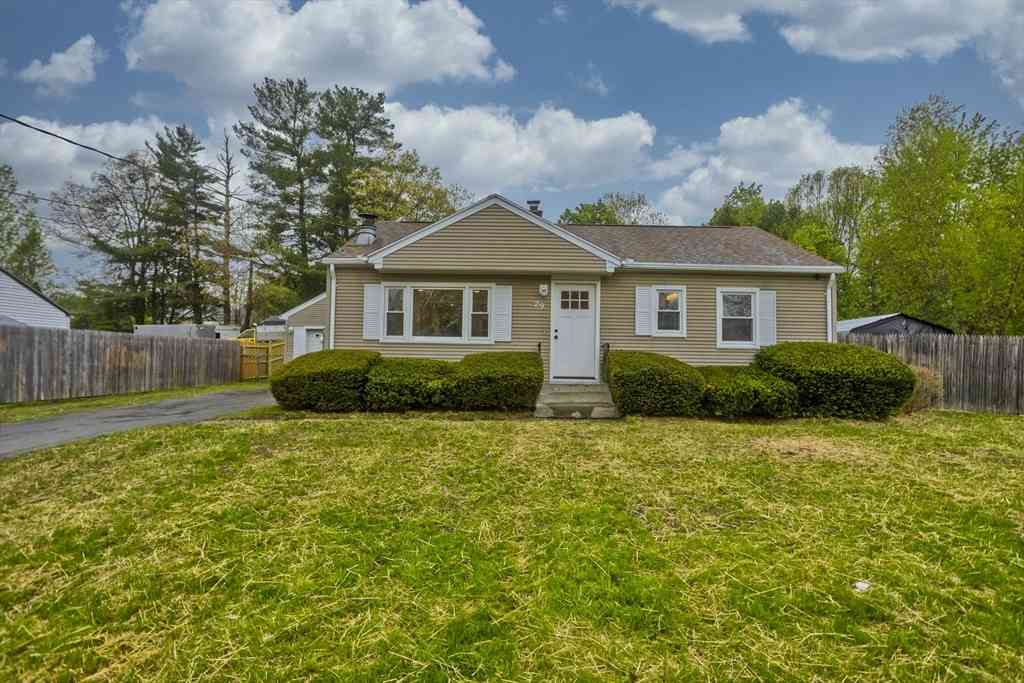 Homes For Sale - 29 Birchwood Rd<br/> Southwick, MA 01077