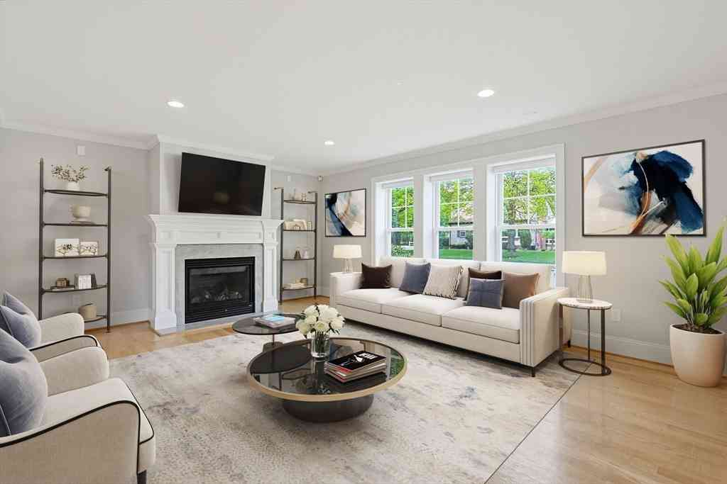 Condo For Sale - 1362 Great Plain Ave #1<br/> Needham, MA 02492