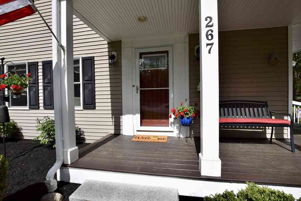 Homes For Sale - 267 Oak St<br/> Plymouth County, Halifax, MA 02338