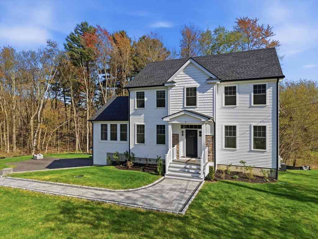 Homes For Sale - 1 Smith Rd<br/> Sutton, MA 01590
