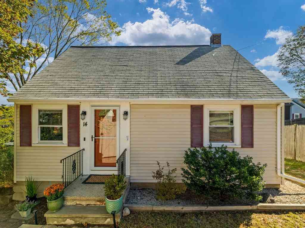 Homes For Sale - 14 Mount Walley Rd<br/> Middlesex County, Waltham, MA 02451