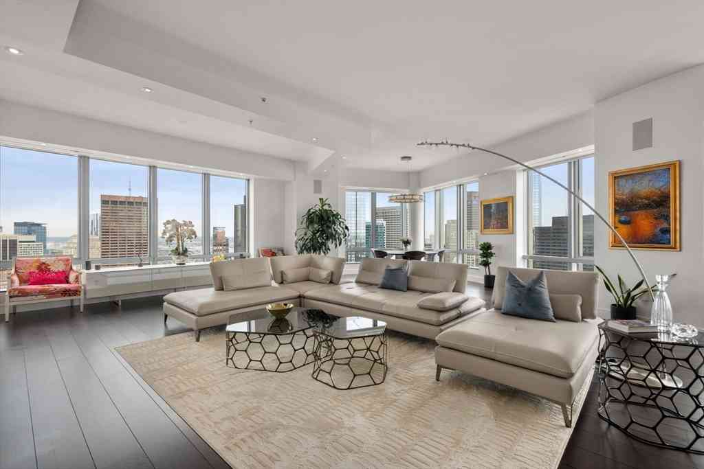 Condo For Sale - 1 Avery #PH2B<br/> Boston, MA 02111