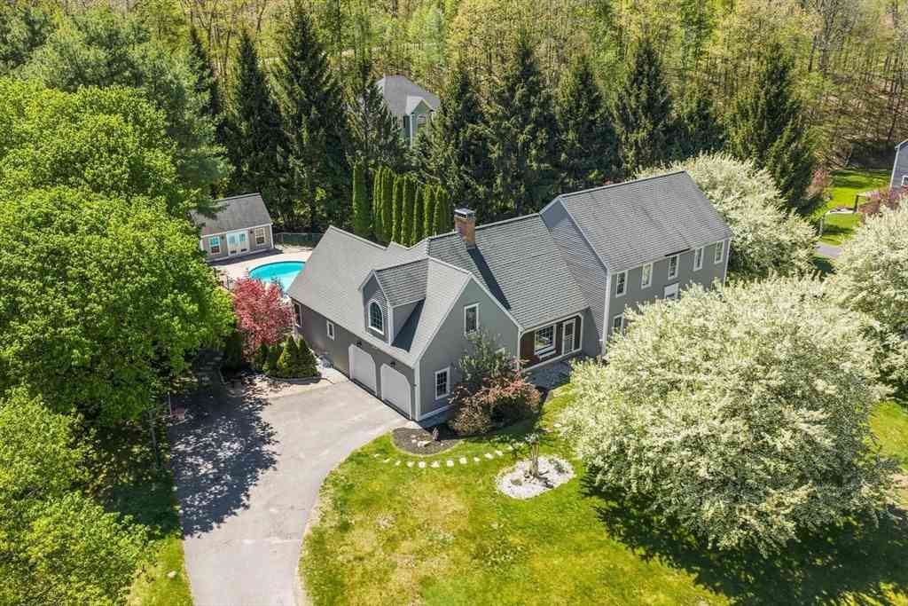 Homes For Sale - 4 Ridge Rd<br/> Middlesex County, Pepperell, MA 01463