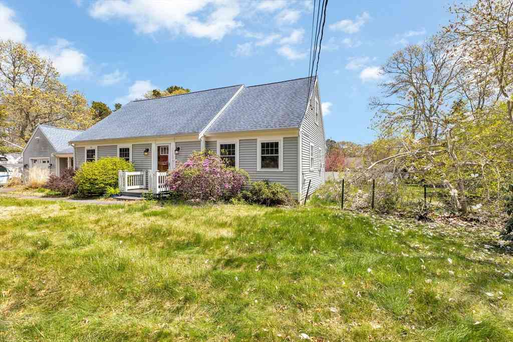 Homes For Sale - 273 Bishops Terrace<br/> Barnstable, MA 02601