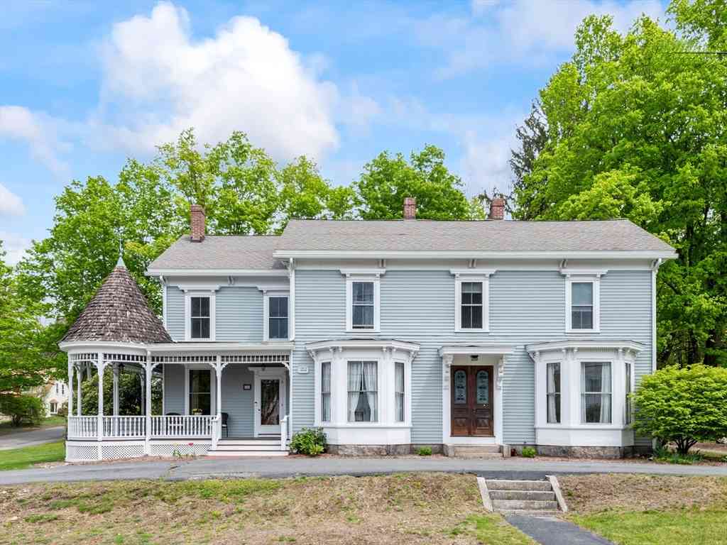 Homes For Sale - 226 Wood St<br/> Middlesex County, Hopkinton, MA 01748