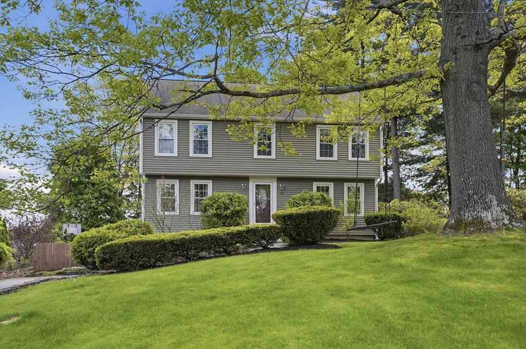 Homes For Sale - 20 Larson Road<br/> Worcester County, Milford, MA 01757