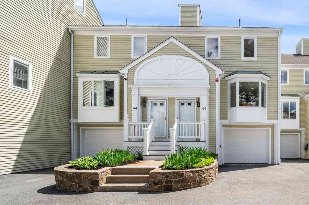 Condo For Sale - 45 Abington Rd #45<br/> Danvers, MA 01923