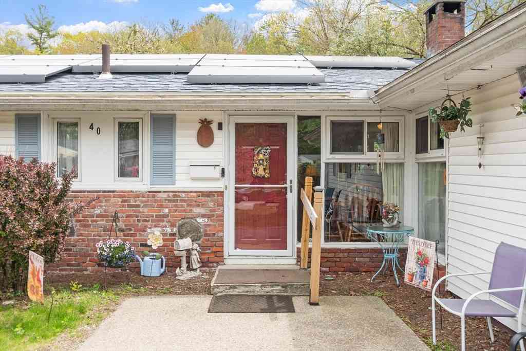 Homes For Sale - 40 Ruthellen Road<br/> Middlesex County, Chelmsford, MA 01824