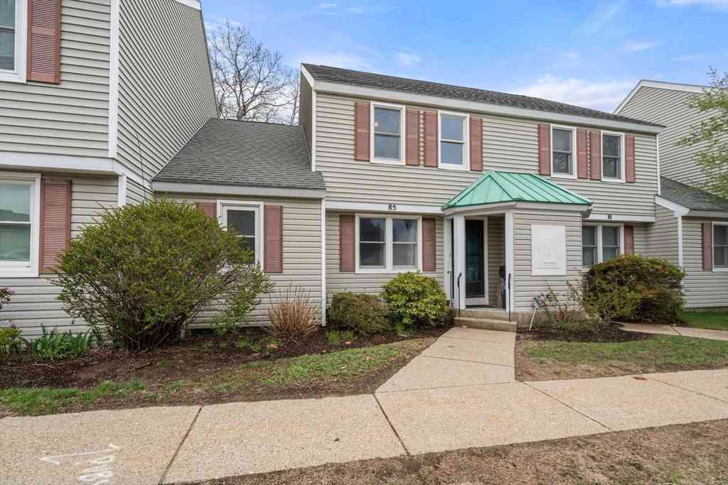 Condo For Sale - 85 Victoria Heights #85<br/> Boston, MA 02136