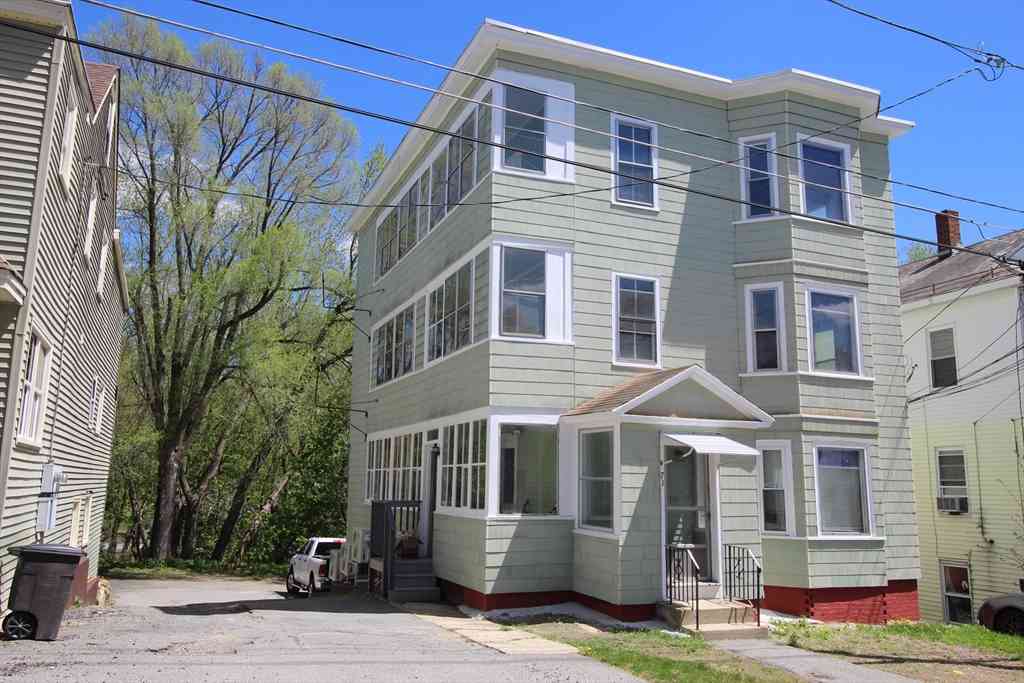 Homes For Sale - 71 Ash St<br/> Gardner, MA 01440