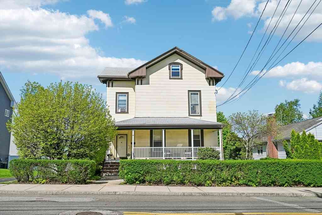 Homes For Sale - 44 Warren Ave<br/> Woburn, MA 01801