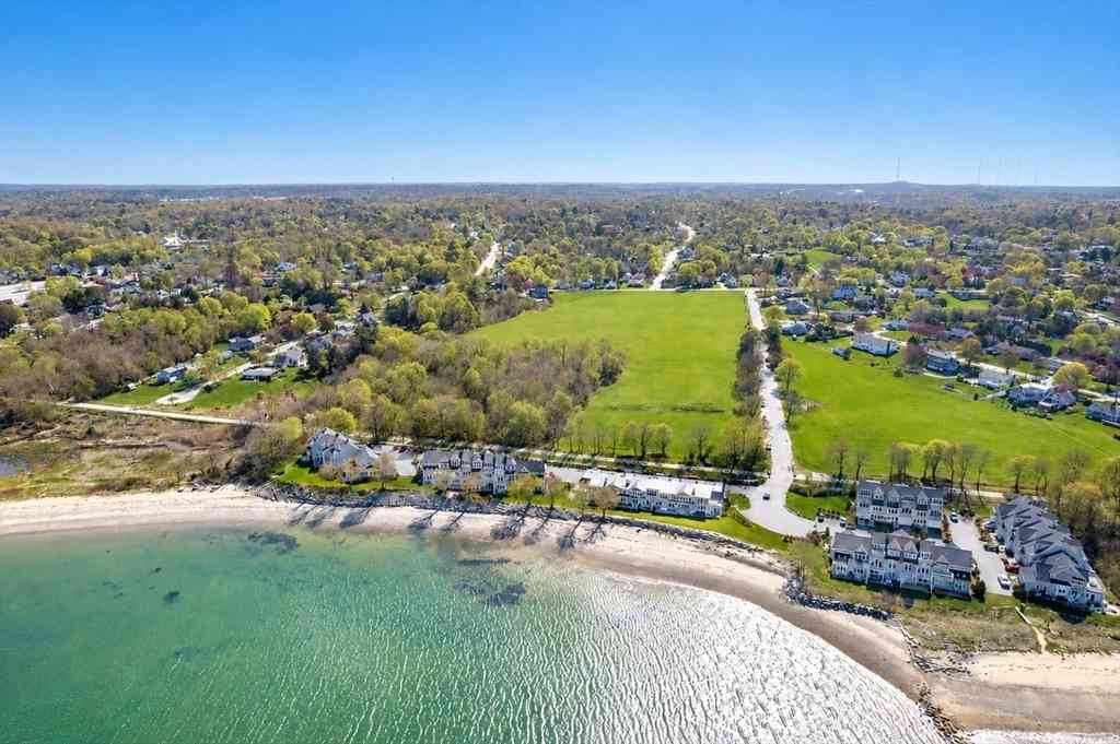 Condo For Sale - 60 Robbins Road #9<br/> Plymouth, MA 02360