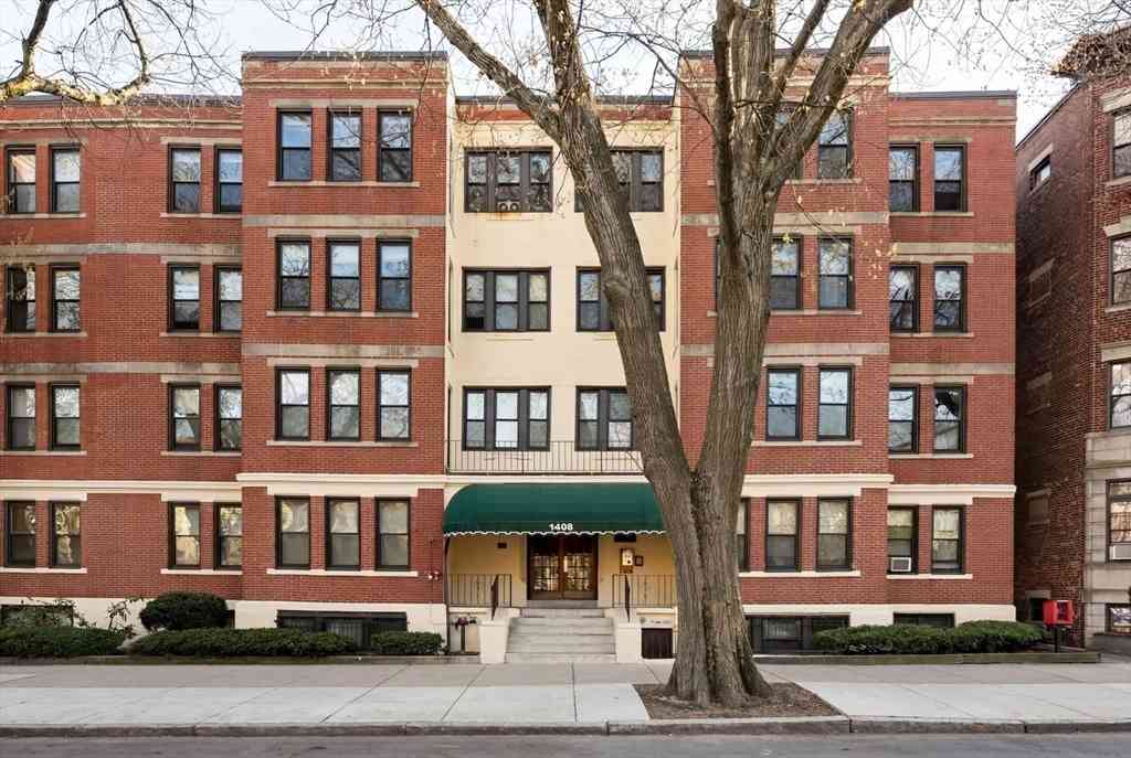 Condo For Sale - 1408 Commonwealth Ave #8-11<br/> Boston, MA 02134