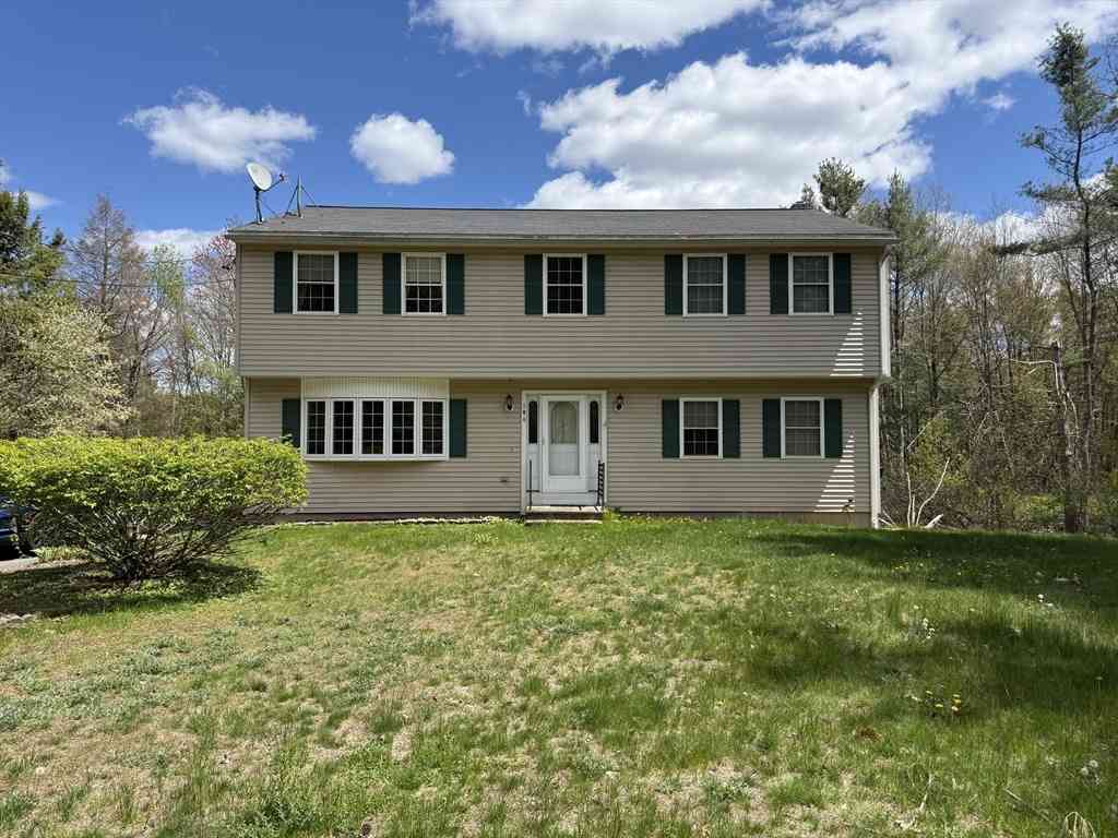 Homes For Sale - 144 Airport Rd<br/> Worcester County, Gardner, MA 01440