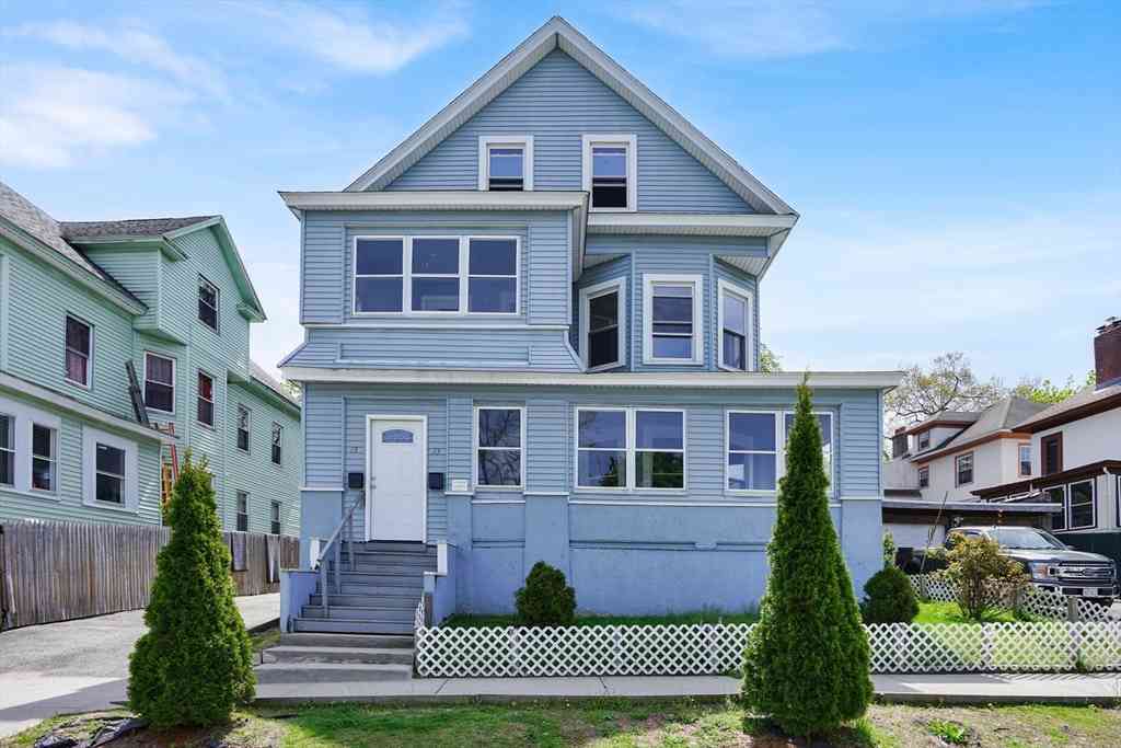 Multifamily For Sale - 13-15 Wigwam Pl<br/> Hampden County, Springfield, MA 01108