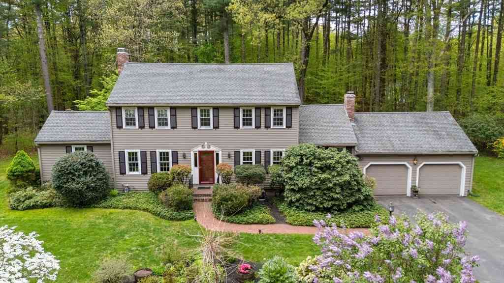 Homes For Sale - 11 Barnet Road<br/> Sudbury, MA 01776