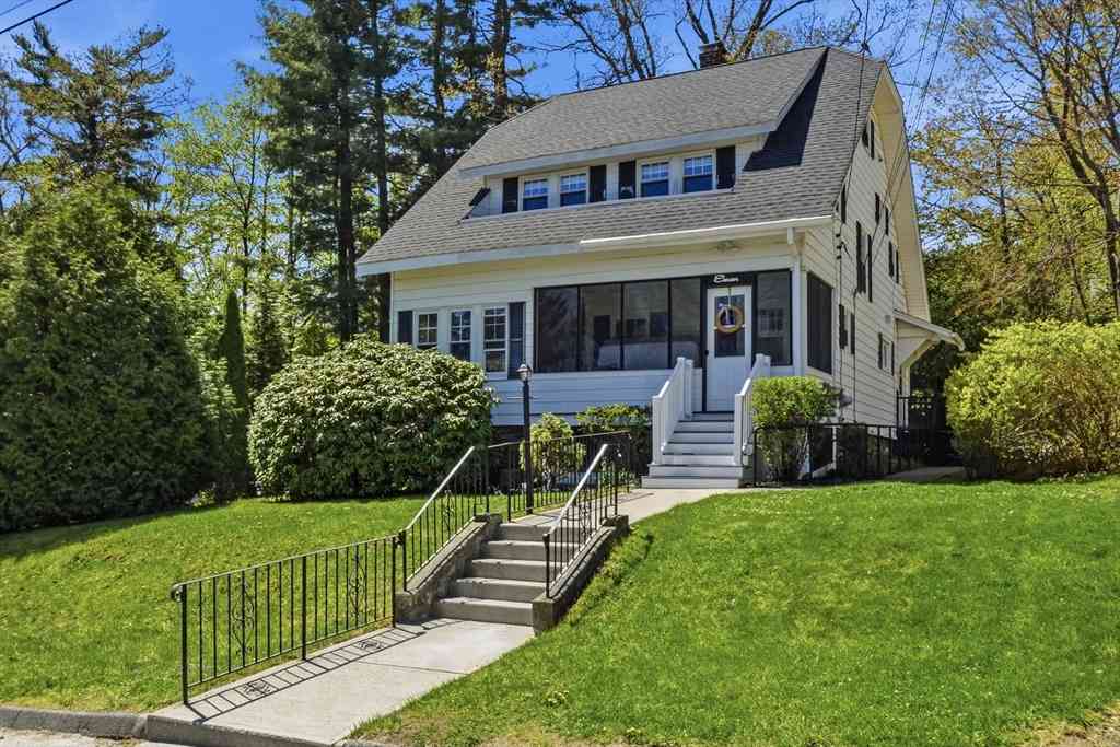 Homes For Sale - 11 Wildrose Avenue<br/> Worcester, MA 01602
