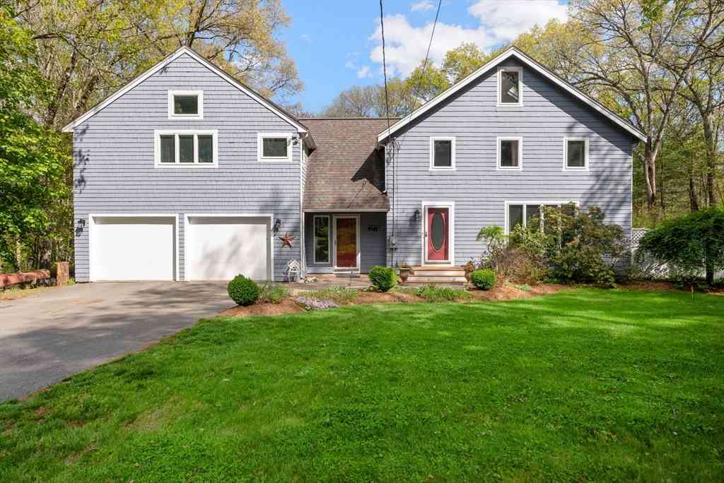 Homes For Sale - 228 Horse Pond Road<br/> Sudbury, MA 01776