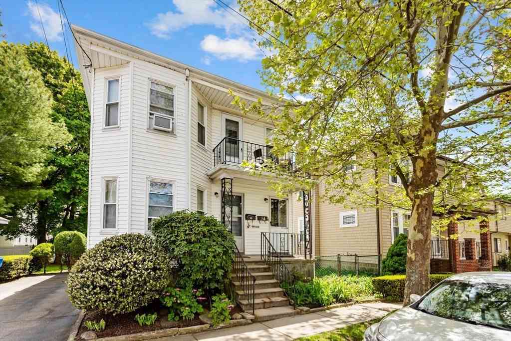 Multifamily For Rent - 14-16 Hull St<br/> Belmont, MA 02478