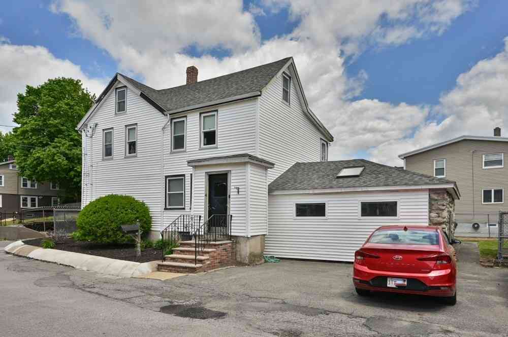 Multifamily For Rent - 4 Wiley Pl<br/> Wakefield, MA 01880
