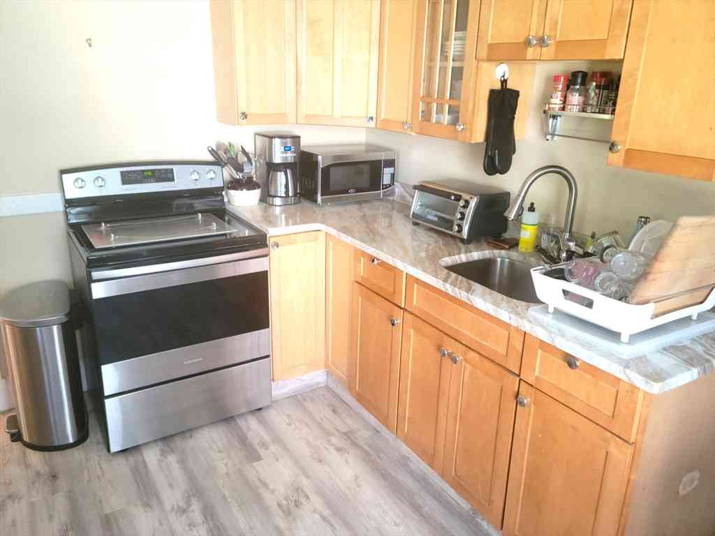 Apartment For Rent - 977 Hancock #2<br/> Quincy, MA 02169