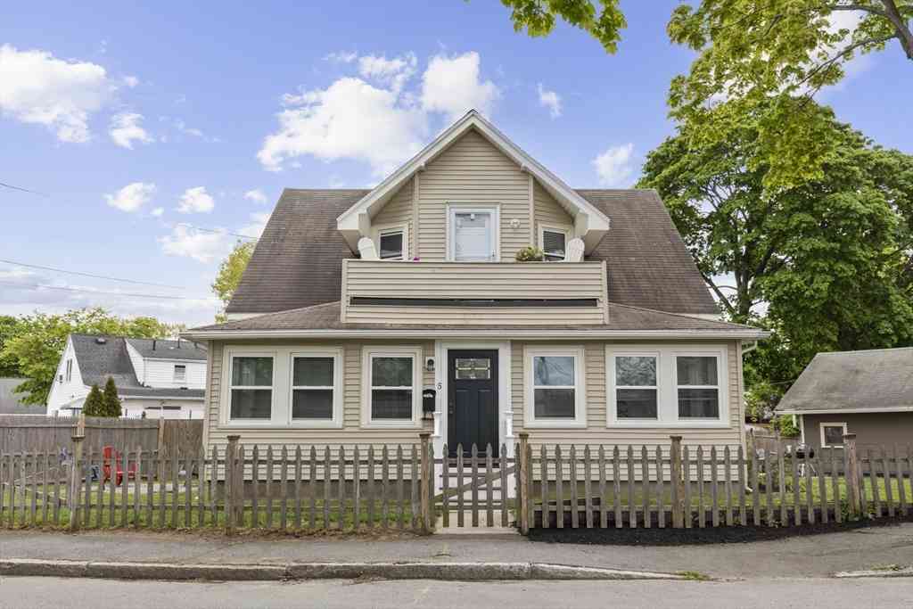 Homes For Sale - 5 Northfield Ave<br/> Quincy, MA 02169