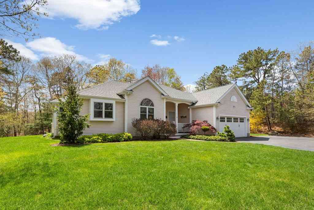 Homes For Sale - 64 Early Red Cir<br/> Plymouth, MA 02360