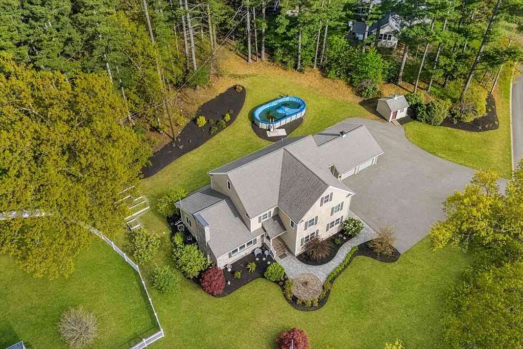 Homes For Sale - 29 Pilgrim Way<br/> Walpole, MA 02032