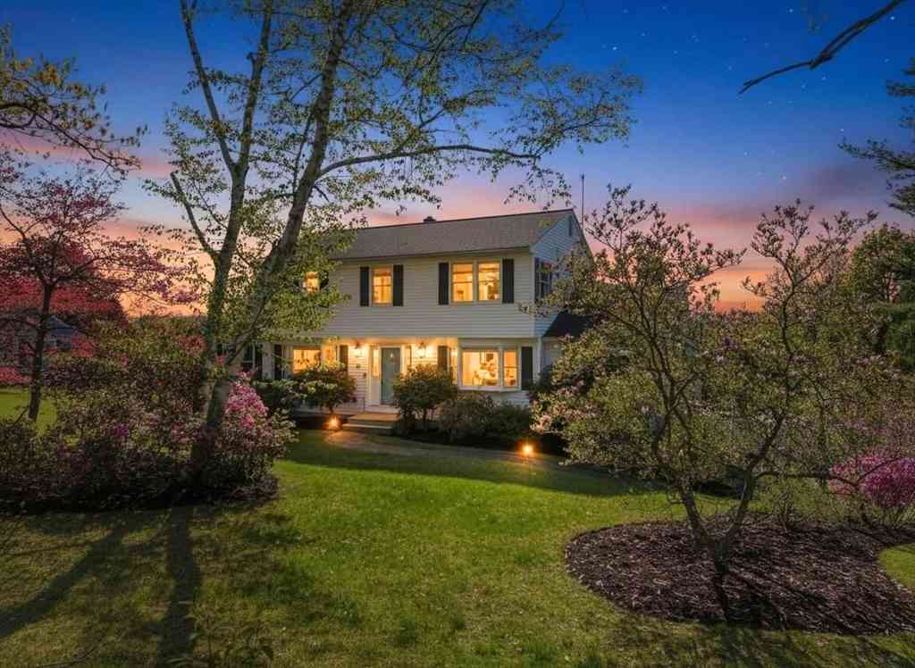Homes For Sale - 64 George Hill Rd<br/> Worcester County, Grafton, MA 01519