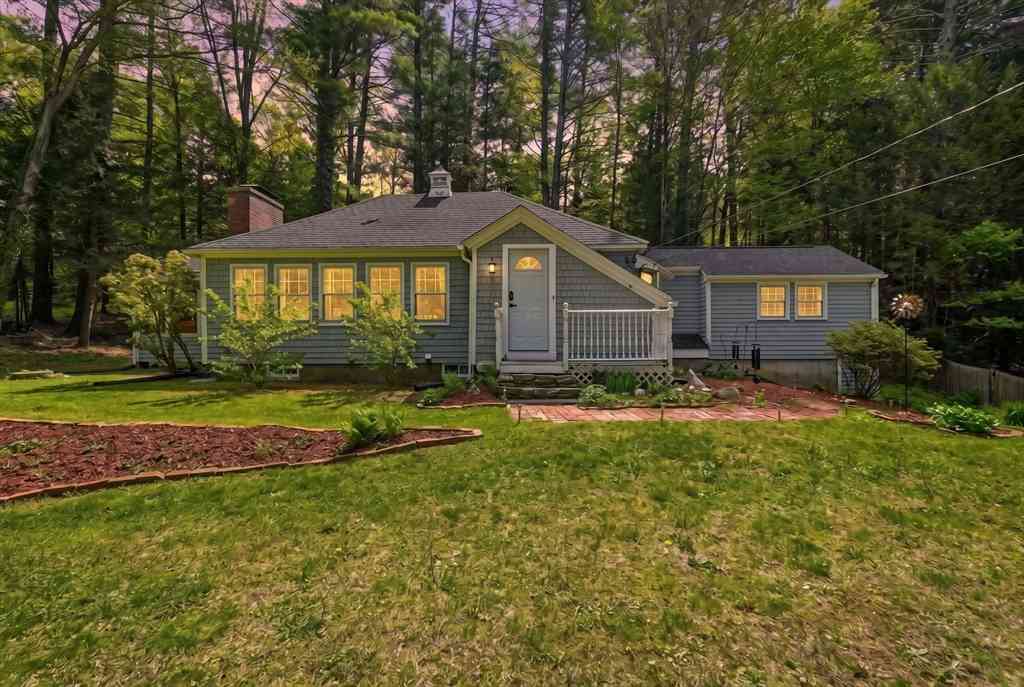 Homes For Sale - 400 Loomis St<br/> Westfield, MA 01085