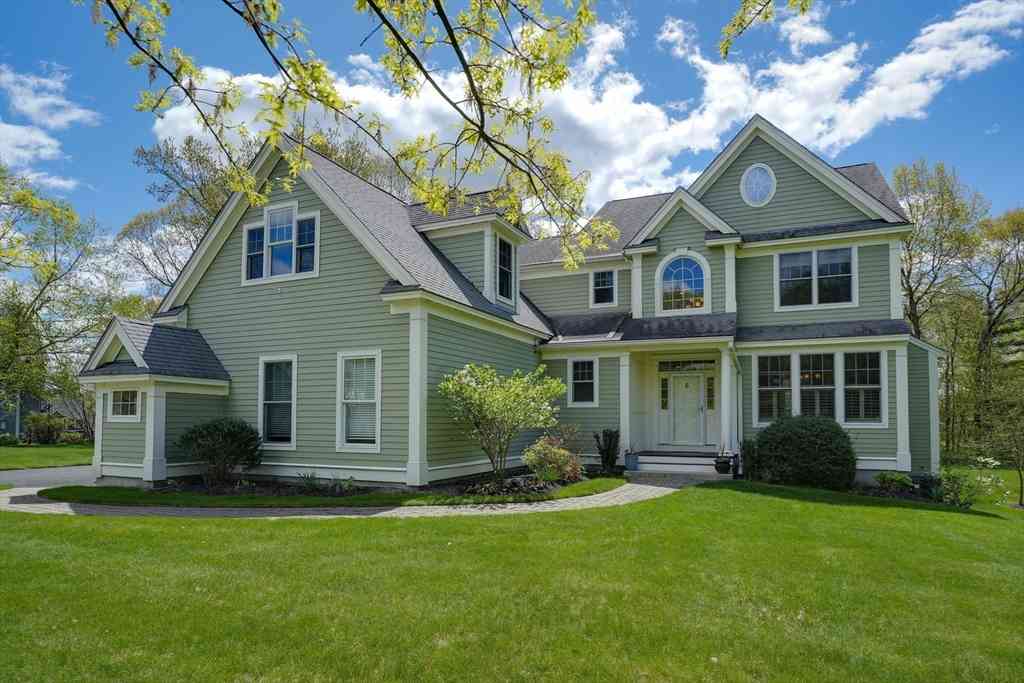 Homes For Sale - 6 Juniper Hill Rd<br/> Boylston, MA 01505