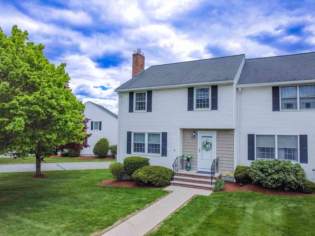 Condo For Sale - 26 Christopher Dr. #43<br/> Methuen, MA 01844