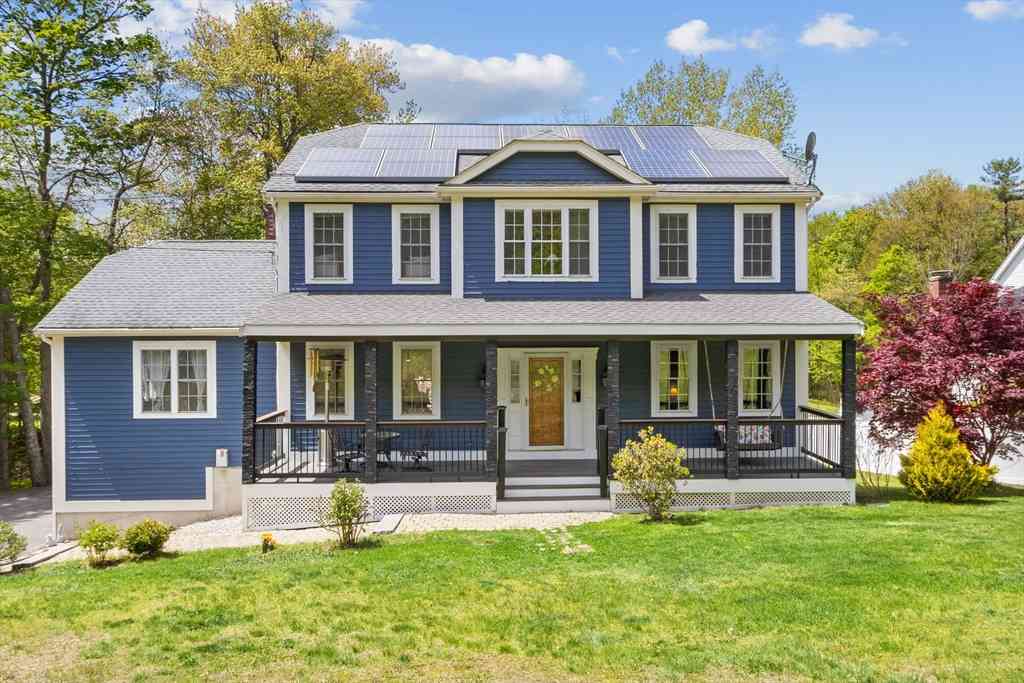 Homes For Sale - 18 Field Pond Road<br/> Worcester County, Milford, MA 01757
