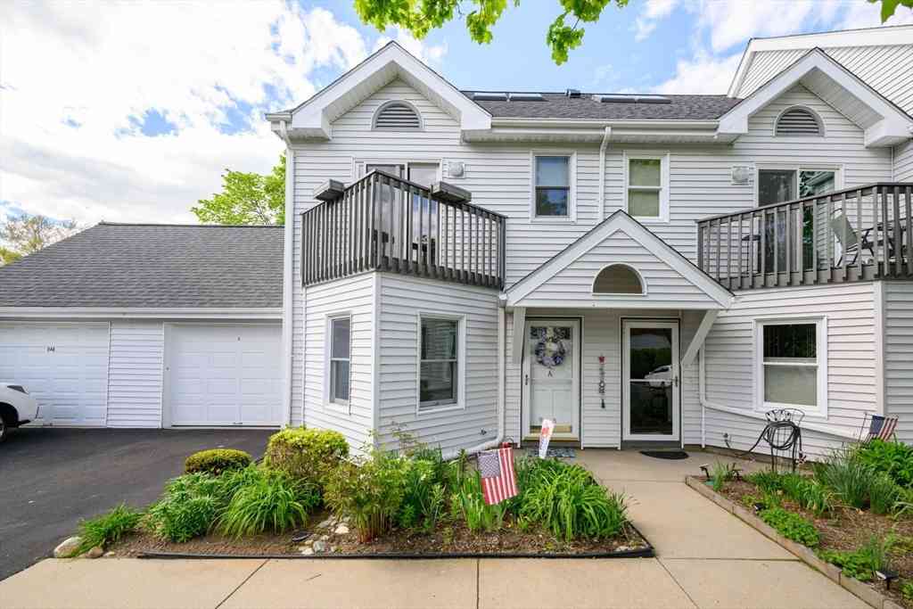 Condo For Sale - 24 School St. #A<br/> Hull, MA 02045