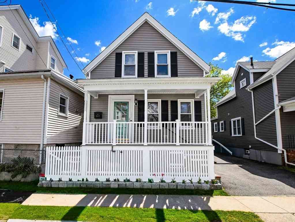 Homes For Sale - 136 Field St<br/> New Bedford, MA 02740